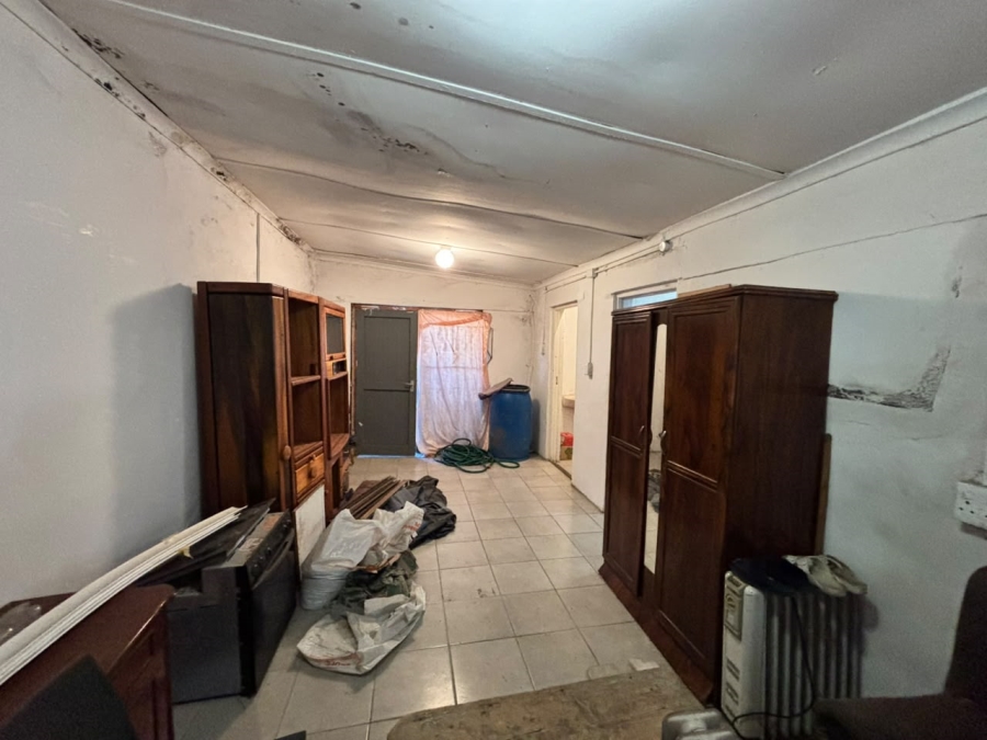 5 Bedroom Property for Sale in Russels Rest Western Cape